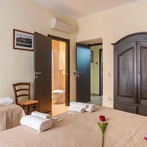 Villamarì Bed & Breakfast